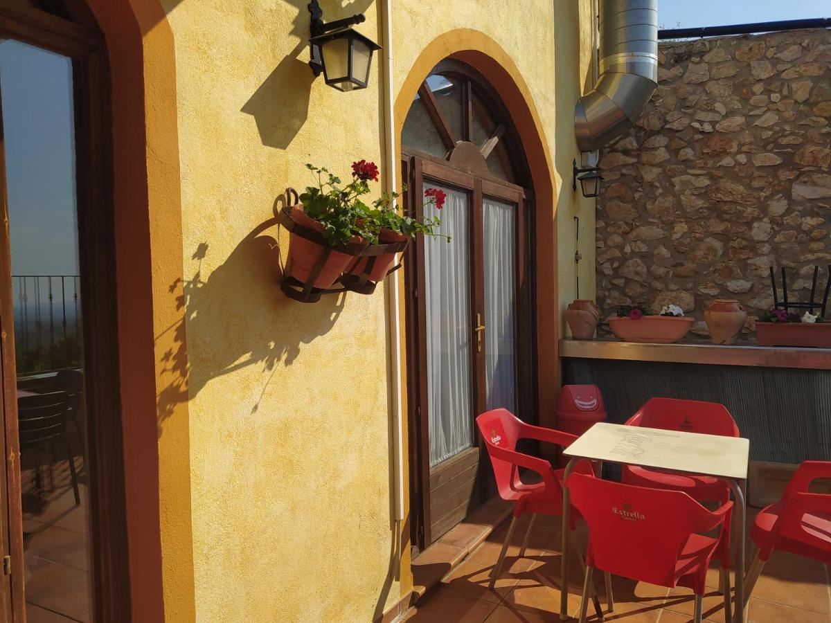 Alojamiento Rural Can Joan Rossell Exterior photo